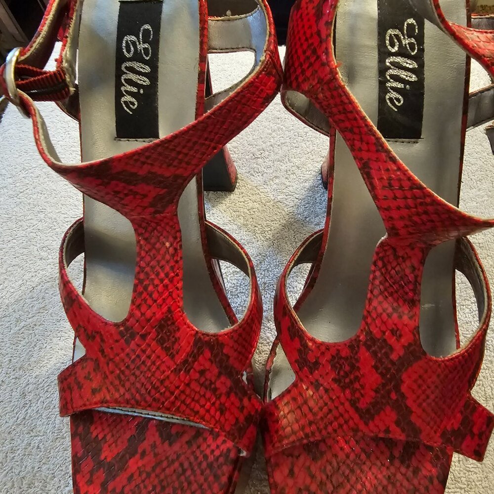 Platform shoes - Picture 2 of 7